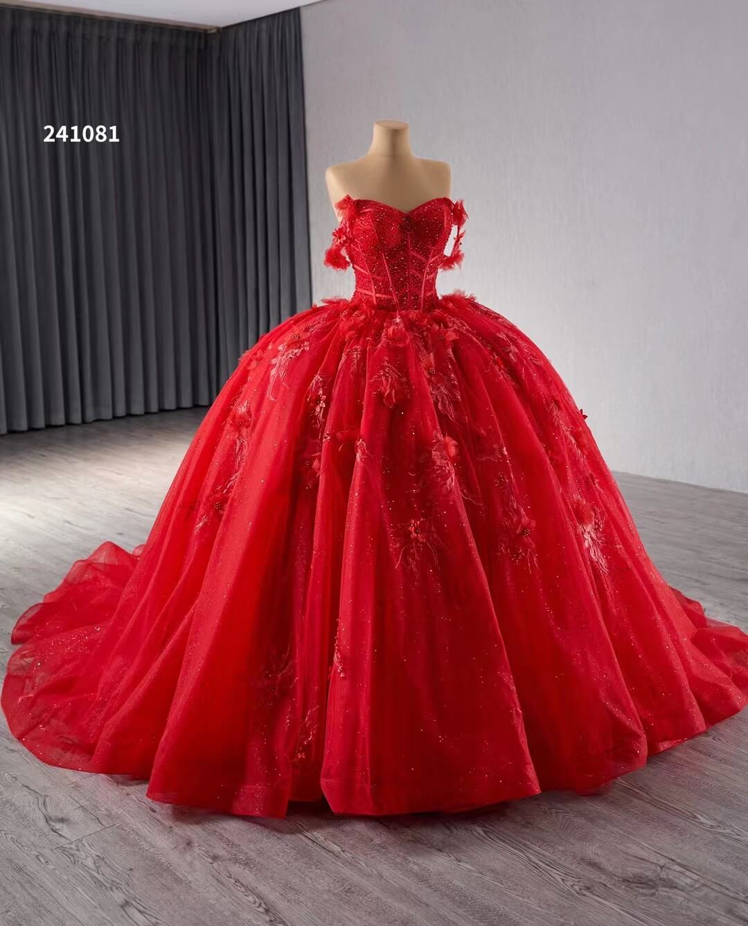 Red Sparkly Lace Applique Wedding Gowns Off the Shoulder Beaded Quince Dress 241081-Quinceanera Dresses-Viniodress-Viniodress