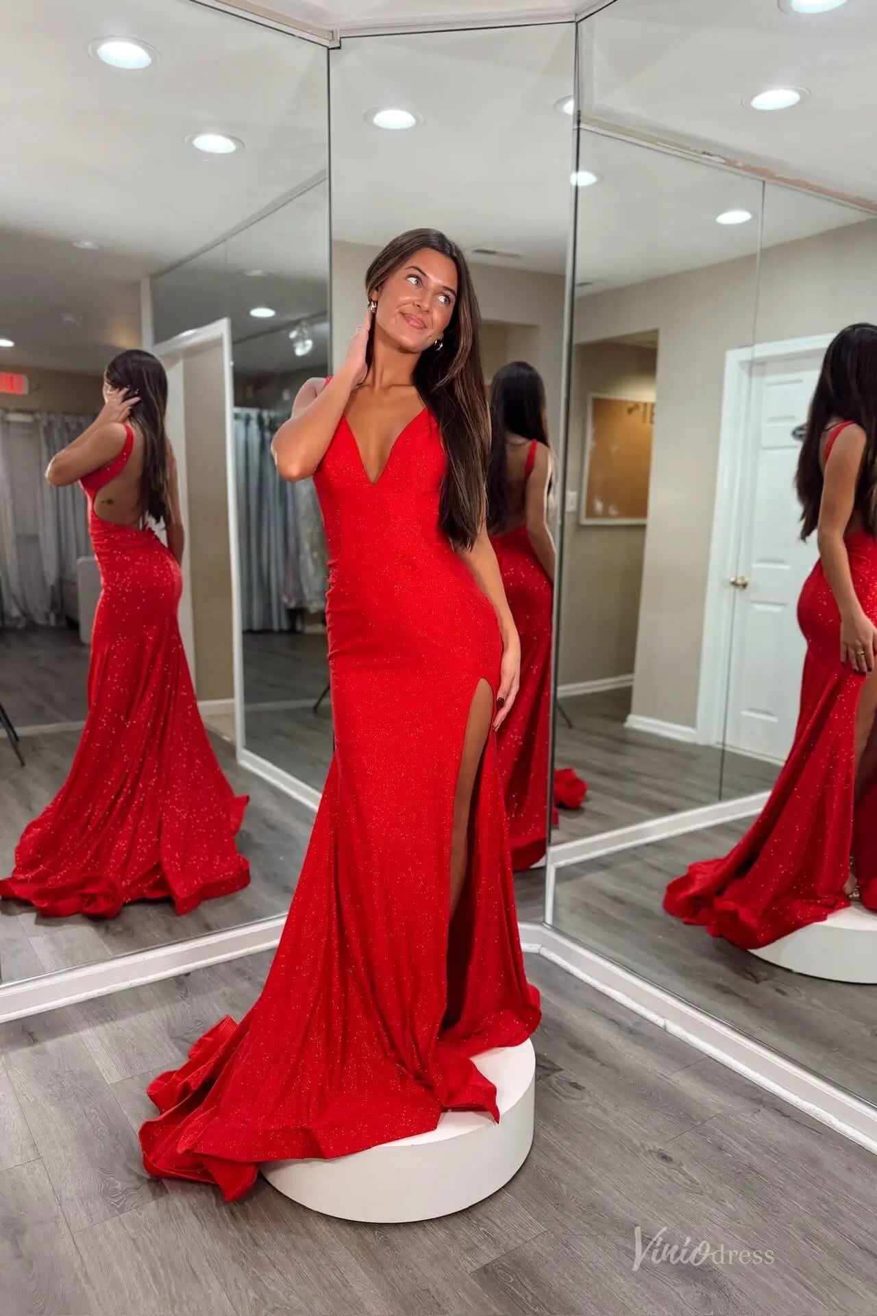 Red Sparkly V-Neck Mermaid Prom Dress with Open Back & High Slit – SS180-prom dresses 2026-Viniodress-Red-Custom Size-