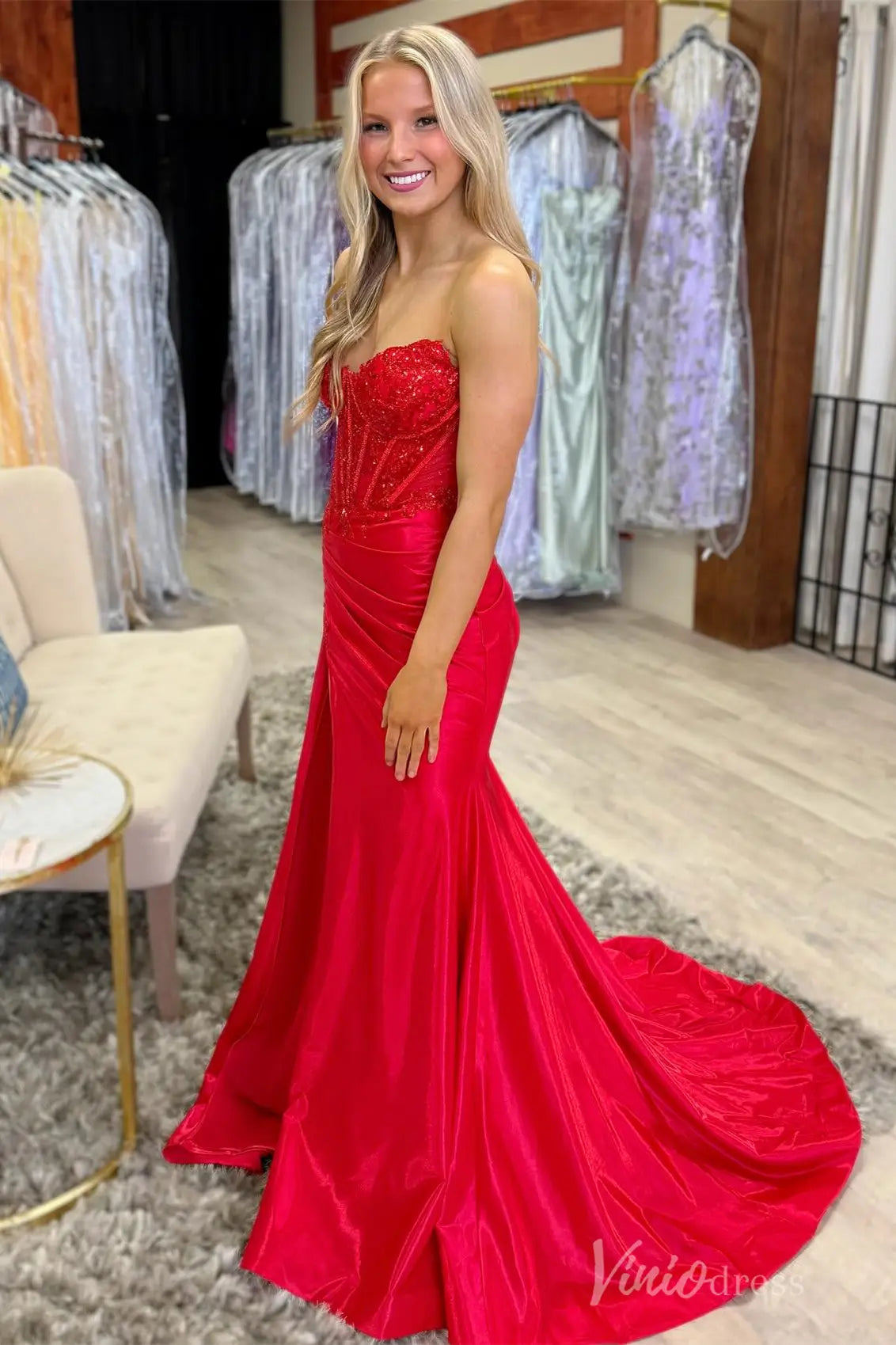 Red Strapless Prom Dress with Beaded Corset Bodice, Ruched Satin Skirt and High Slit – SS073-prom dresses 2025 -Viniodress-Red-Custom Size-