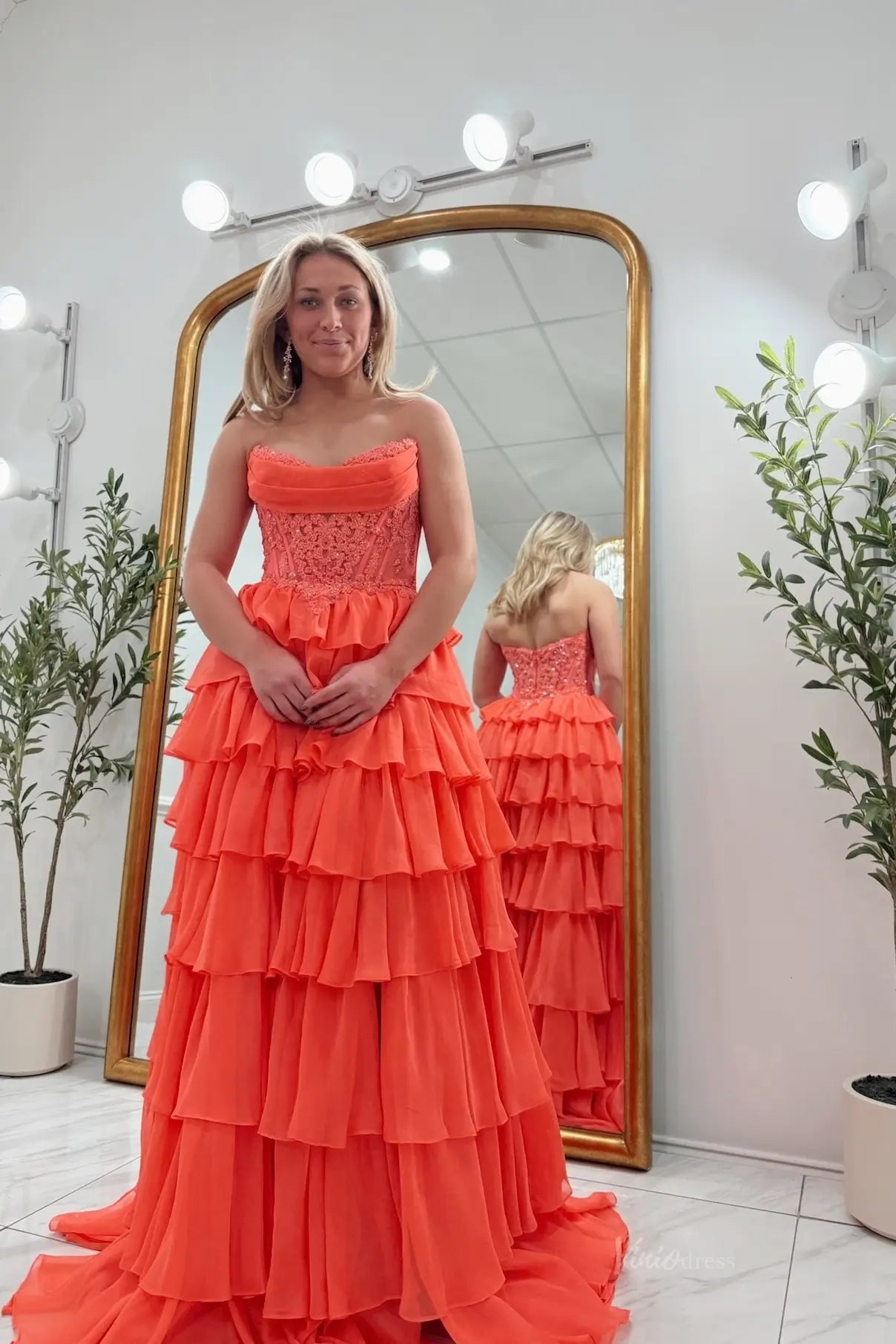 Red Tiered Ruffle Prom Dress with Beaded Lace Corset Bodice, Choker Scarf & Slit – RF325-prom dresses 2026-Viniodress-Red-Dress Only-Custom Size – Add Measurements in Cart