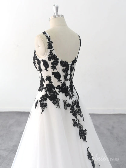 Romantic Black Lace Appliqued White Wedding Dress with Scoop Neckline and Chapel Train – BK121-wedding dresses 2025 -Viniodress-Ivory-Custom Size-