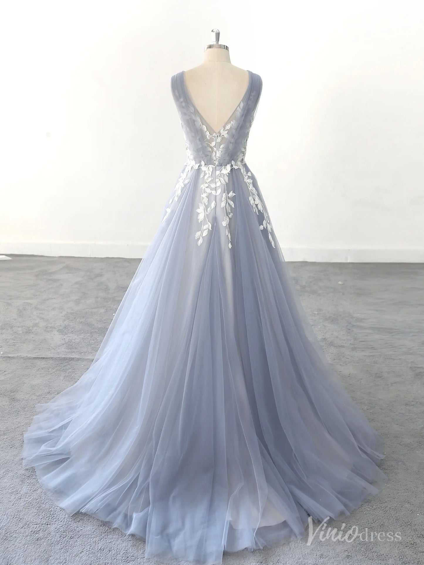 Romantic Blue Wedding Dress with Leaf Lace Appliques, Illusion V-Neck, and Soft Tulle Layers – FW218-wedding dresses 2025 -Viniodress-Dusty Blue-Custom Size-