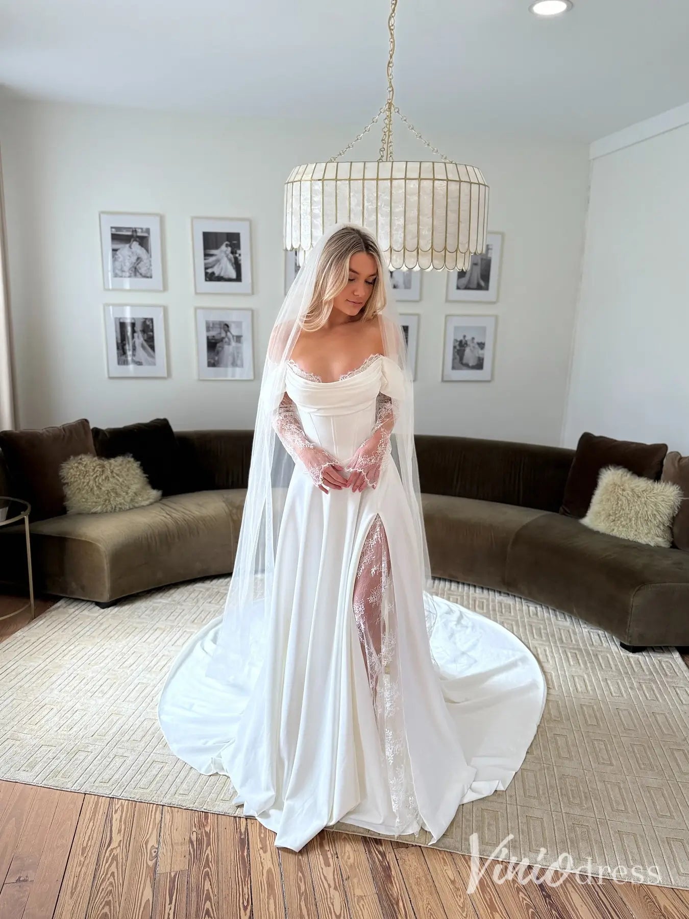 Romantic Crepe Wedding Dress with Basque Waist, Lace Sleeves & Slit Skirt – MN102-wedding dresses 2025 -Viniodress-Ivory-Custom Size-