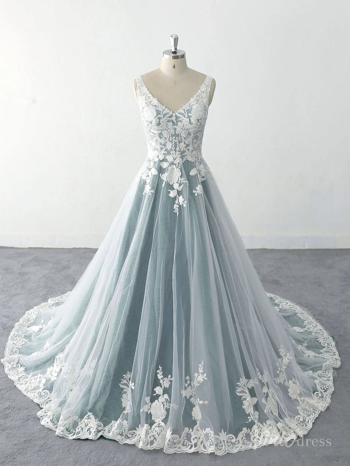 Romantic Dusty Blue Wedding Dress with Floral Lace Appliques, V-Neck Bodice, and Scalloped Lace Hem – FW219-wedding dresses 2025 -Viniodress-Dusty Blue-Custom Size-