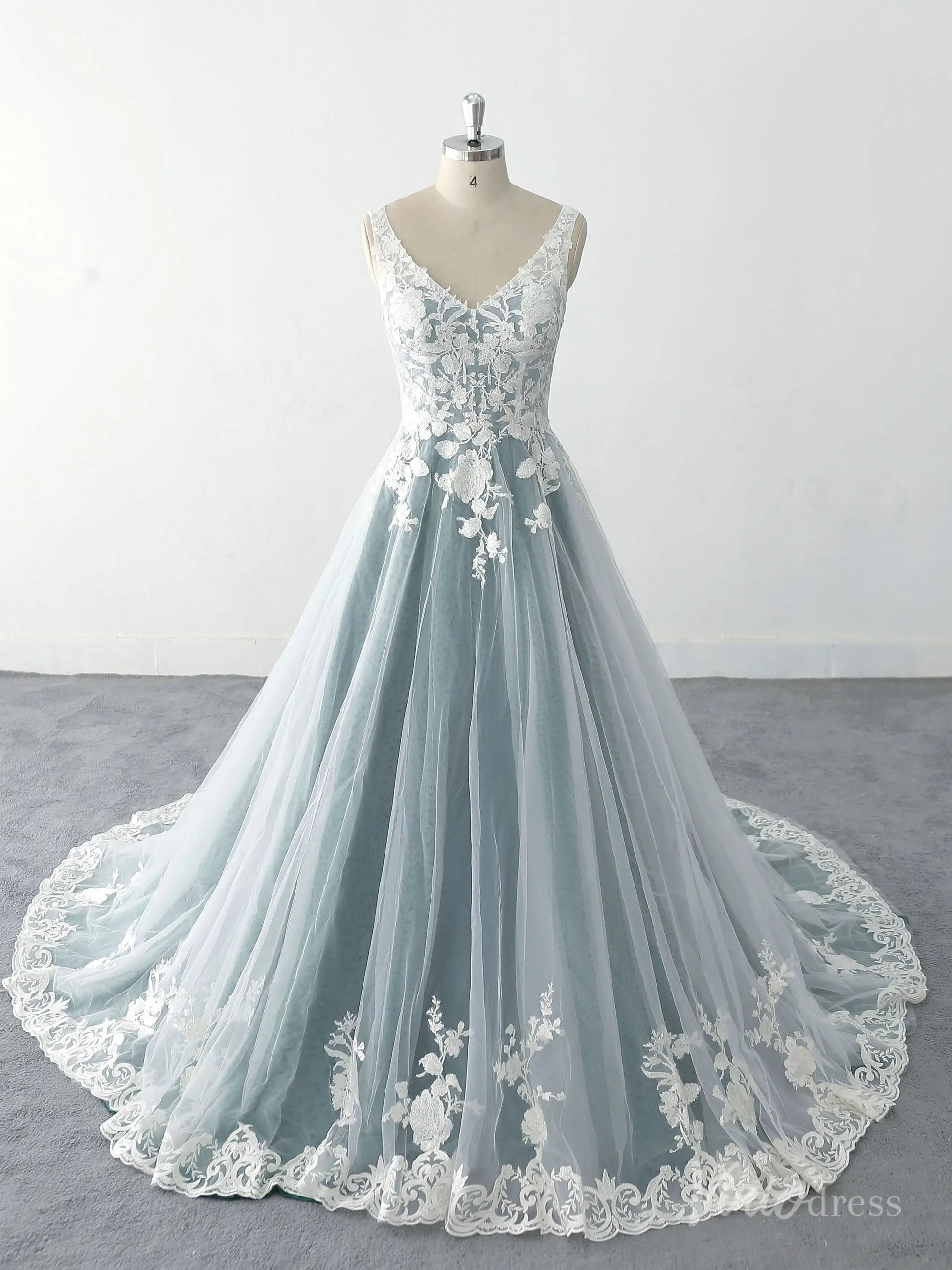 Romantic Dusty Blue Wedding Dress with Floral Lace Appliques, V-Neck Bodice, and Scalloped Lace Hem – FW219-wedding dresses 2025 -Viniodress-Dusty Blue-Custom Size-