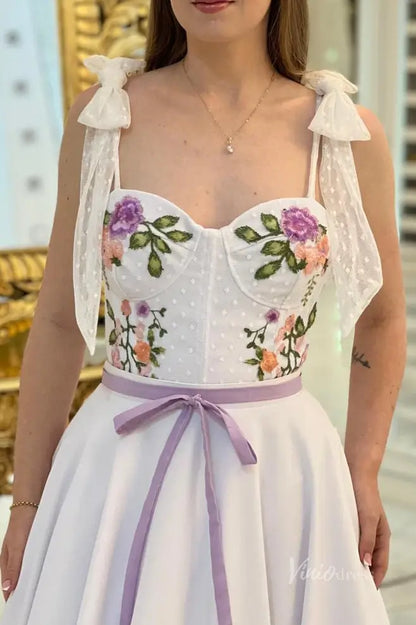 Romantic Floral Embroidered A-Line Wedding Dress with Sweetheart Bustier, Spaghetti Straps & Flowing Chapel Train – FW253-wedding dresses 2025 -Viniodress-White-Custom Size-