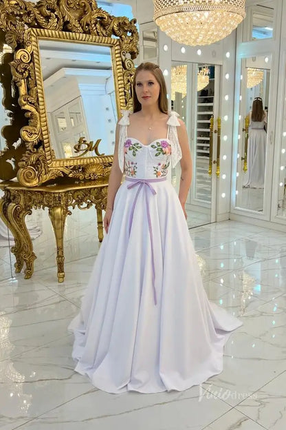 Romantic Floral Embroidered A-Line Wedding Dress with Sweetheart Bustier, Spaghetti Straps & Flowing Chapel Train – FW253-wedding dresses 2025 -Viniodress-White-Custom Size-