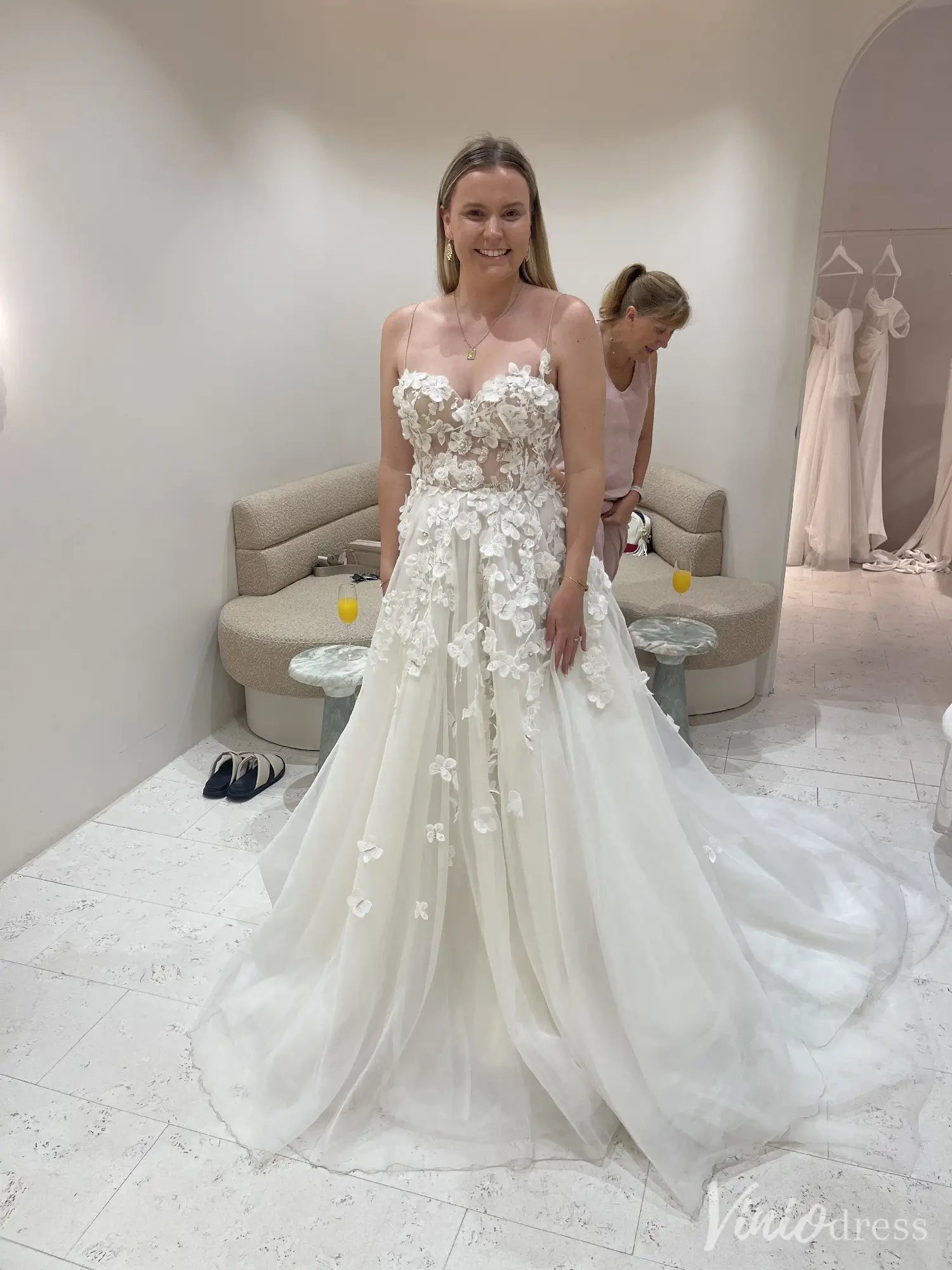 Romantic Floral Lace Wedding Dress with Illusion Bodice & Spaghetti Straps – VW2523-wedding dresses 2025 -Viniodress-Ivory-Custom Size-