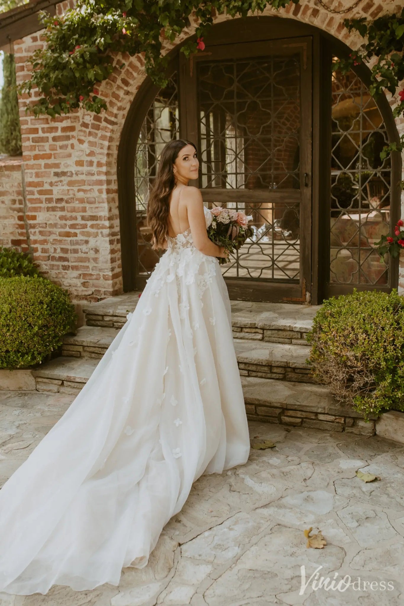 Romantic Floral Lace Wedding Dress with Illusion Bodice & Spaghetti Straps – VW2523-wedding dresses 2025 -Viniodress-Ivory-Custom Size-