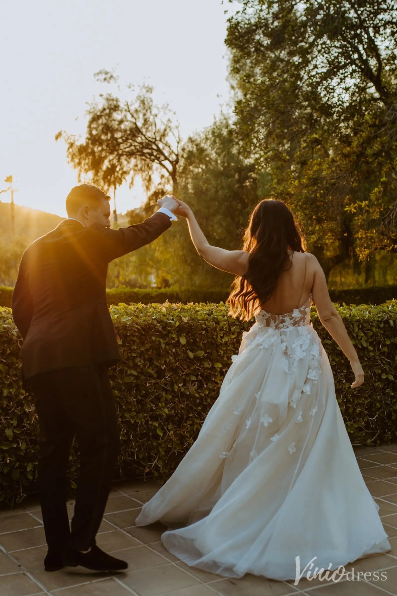 Romantic Floral Lace Wedding Dress with Illusion Bodice & Spaghetti Straps – VW2523-wedding dresses 2025 -Viniodress-Ivory-Custom Size-