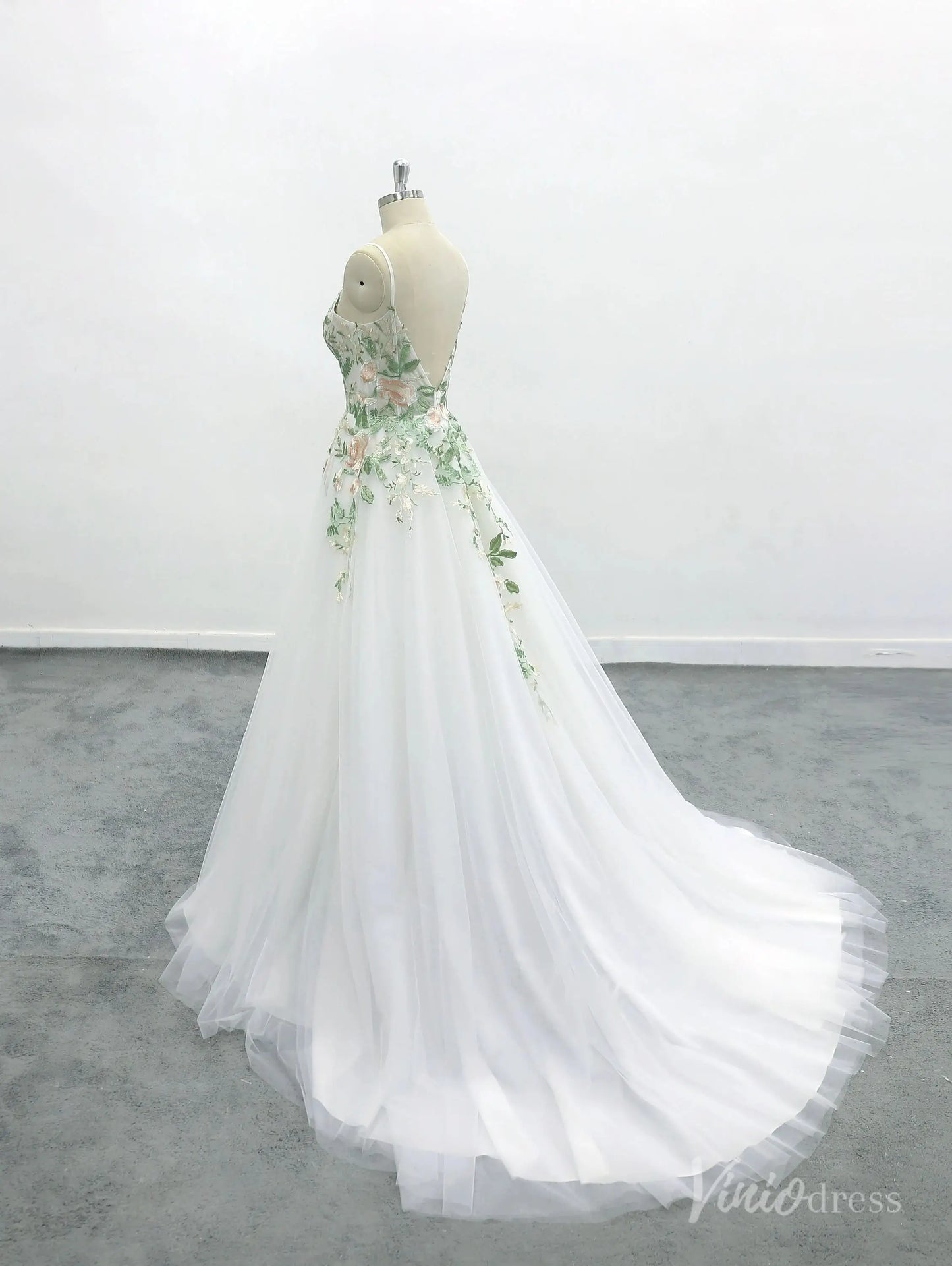 Romantic Ivory Floral Embroidered Wedding Dress with Spaghetti Straps, Sheer Bodice & Tulle A-Line Skirt – FW228-wedding dresses 2025 -Viniodress-Ivory-Custom Size-