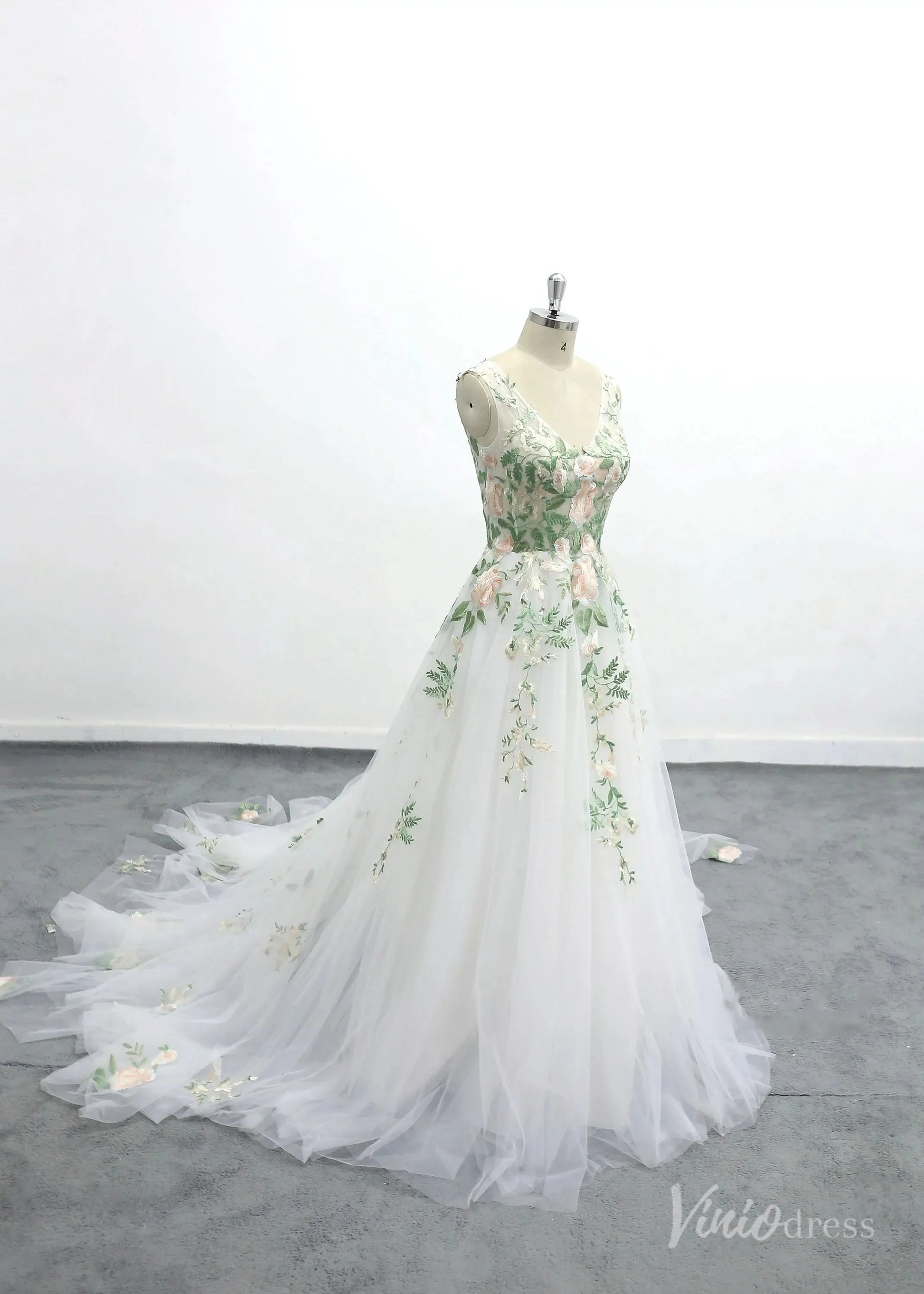 Romantic Ivory Floral Embroidered Wedding Dress with Spaghetti Straps, Sheer Bodice & Tulle A-Line Skirt – FW228-wedding dresses 2025 -Viniodress-Ivory-Custom Size-