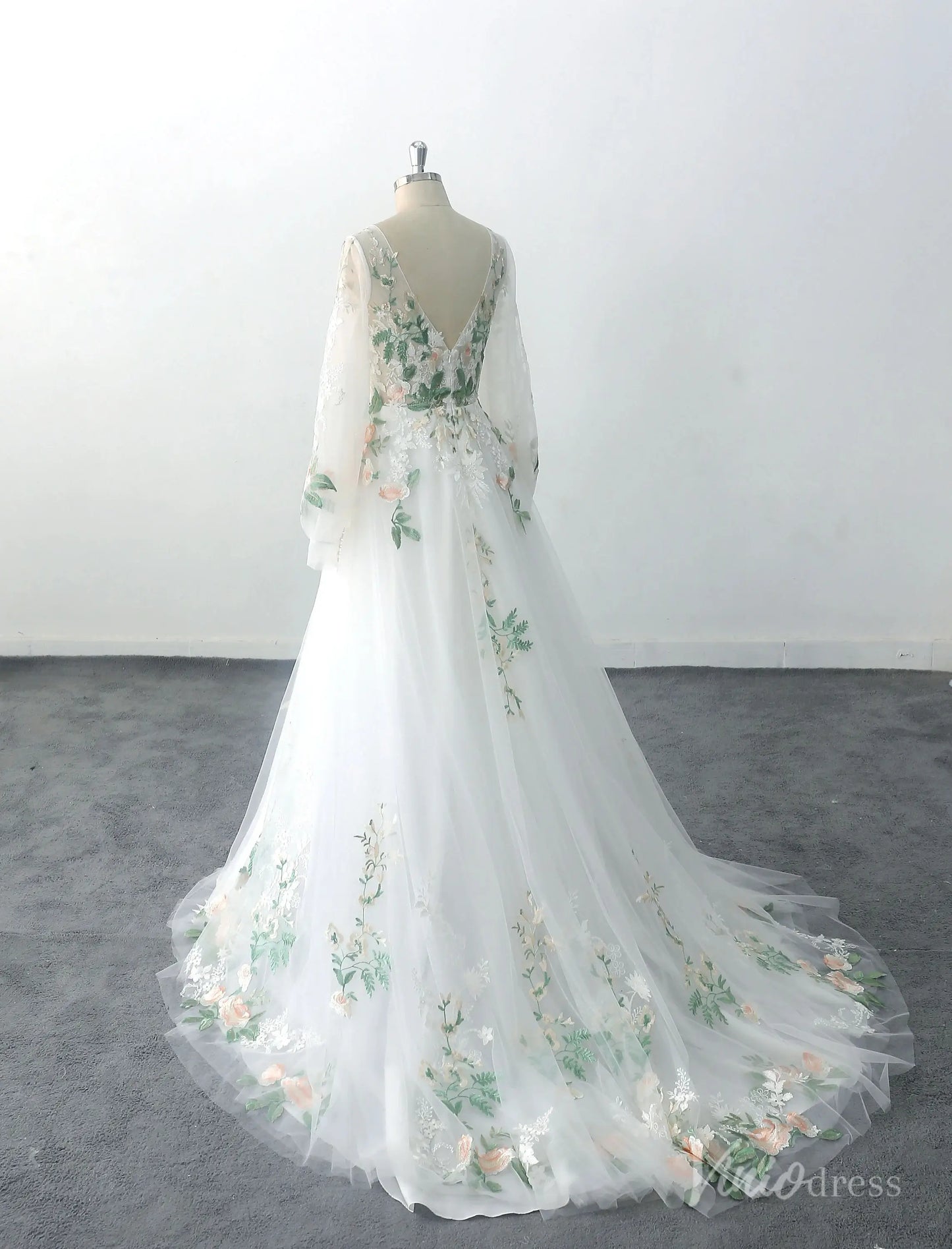 Romantic Ivory Floral Lace Wedding Dress with Long Sleeves, V-Neck Bodice, and Embroidered Skirt – FW225-wedding dresses 2025 -Viniodress-Ivory-Custom Size-