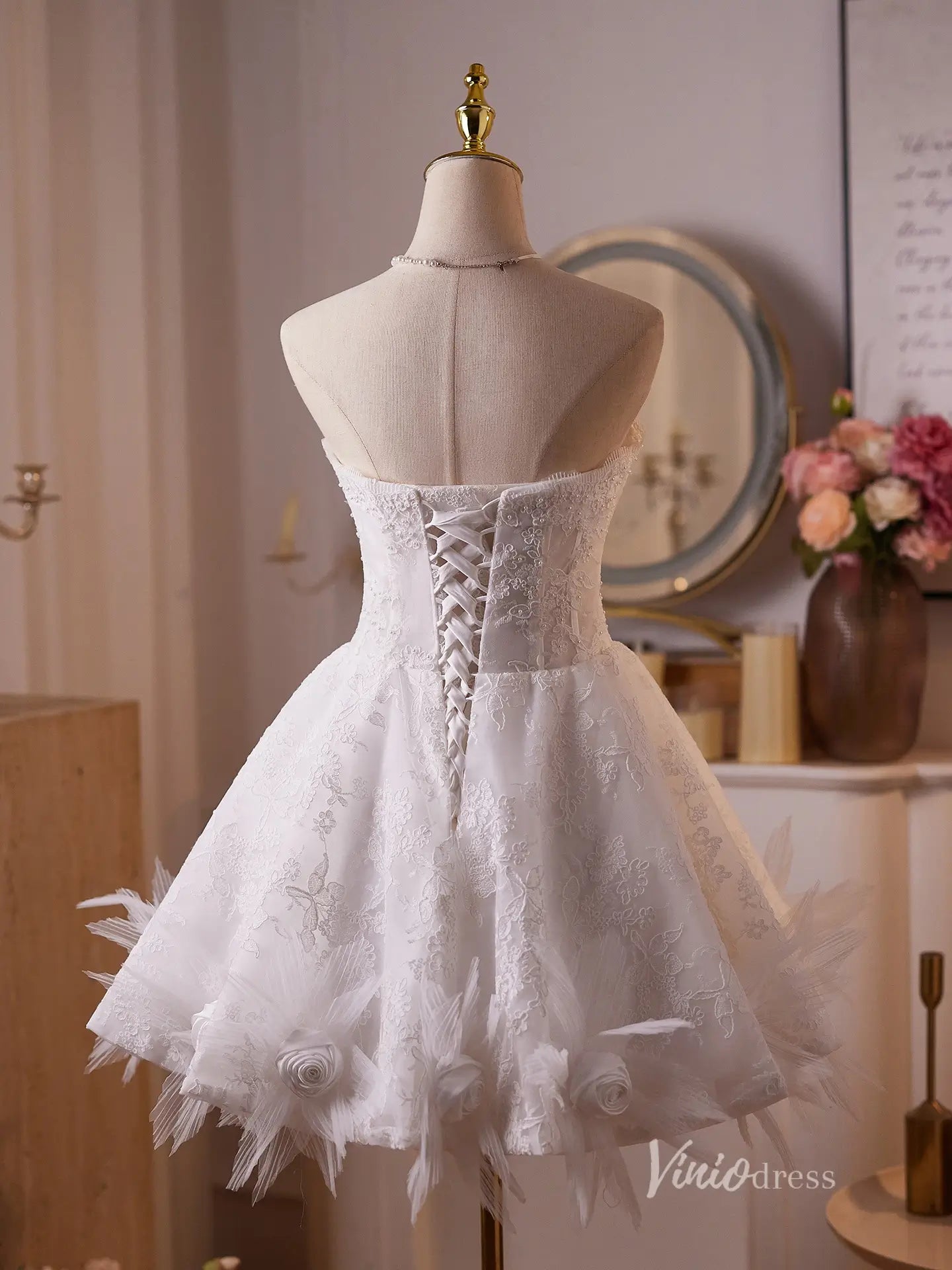 Romantic Ivory Lace Homecoming Dress with Strapless Corset Bodice, 3D Rosette Trim & A-Line Mini Skirt – BJ093-prom dresses 2025 -Viniodress-Ivory-Custom Size-