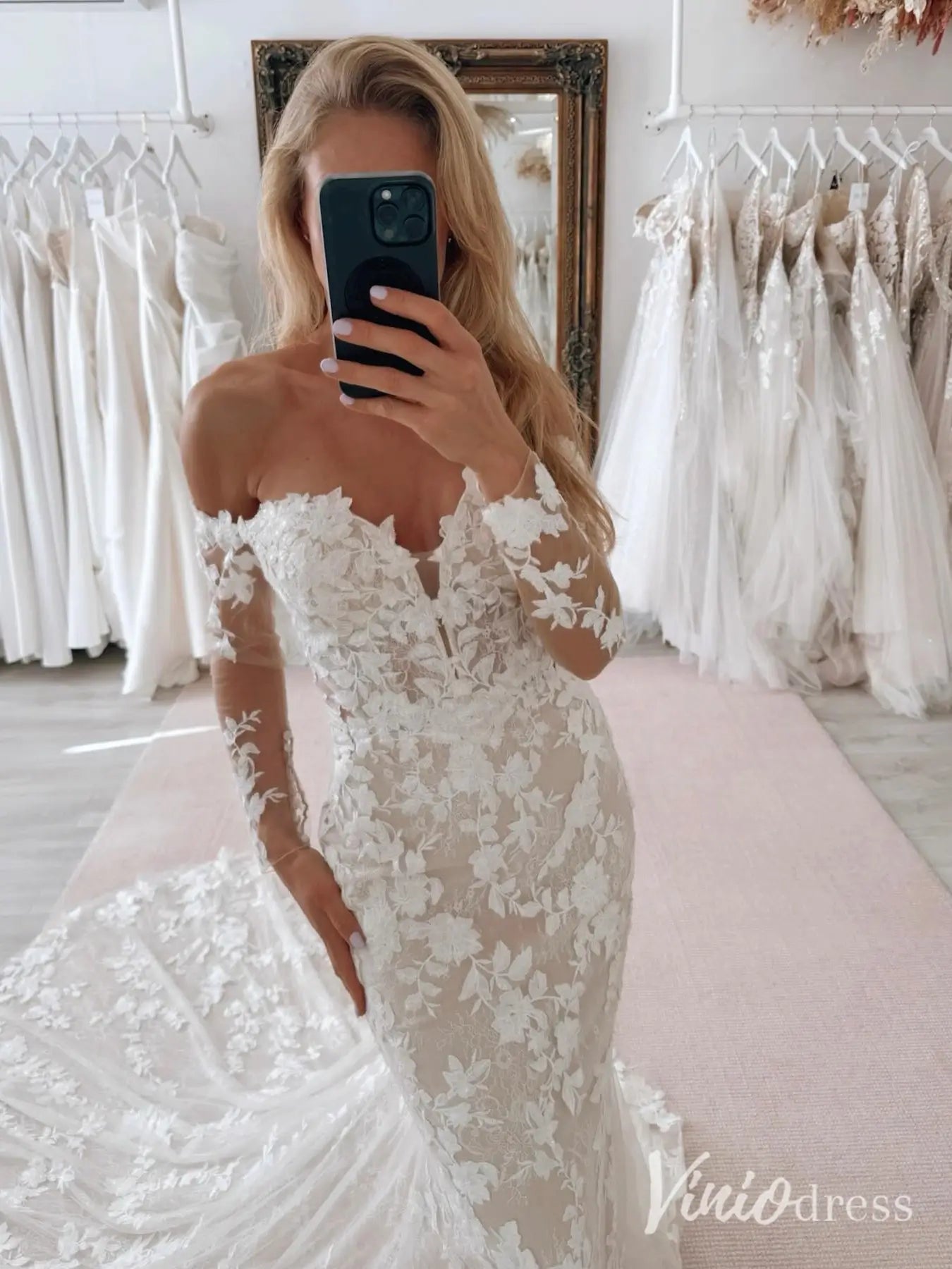 Romantic Lace Appliqués Mermaid Wedding Dress with Illusion Long Sleeves, Chapel Train – ML143-wedding dresses 2025 -Viniodress-Nude-Custom Size-