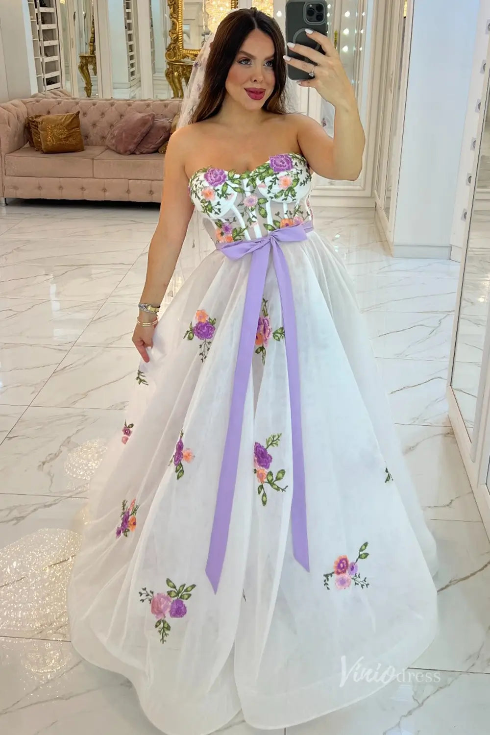 Romantic Lavender Floral Embroidered Wedding Dress with Corset Bodice, Bow Waist & Puff Sleeves – FW246-wedding dresses 2025 -Viniodress-Lavender-Custom Size-