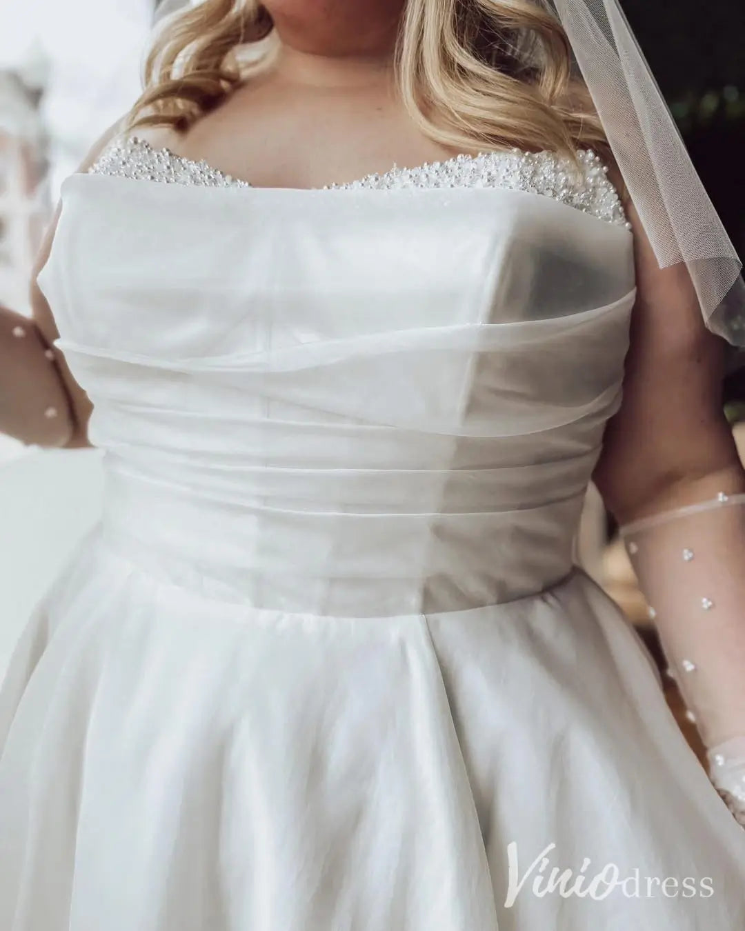 Romantic Plus Size Wedding Dress with Beaded Sweetheart Neckline, Draped Waist and Chapel Train – MS121-wedding dresses 2025 -Viniodress-Ivory-Custom Size-