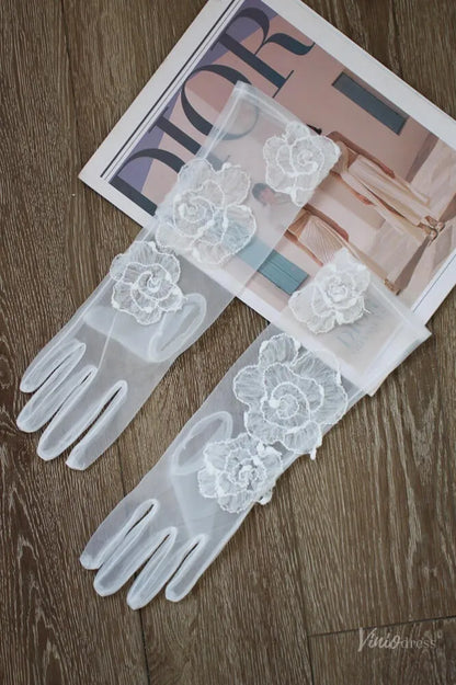 Romantic Sheer Tulle 3/4 Bridal Gloves with Fower Appliques WG145-Bridal Gloves 2026-Viniodress-Ivory-