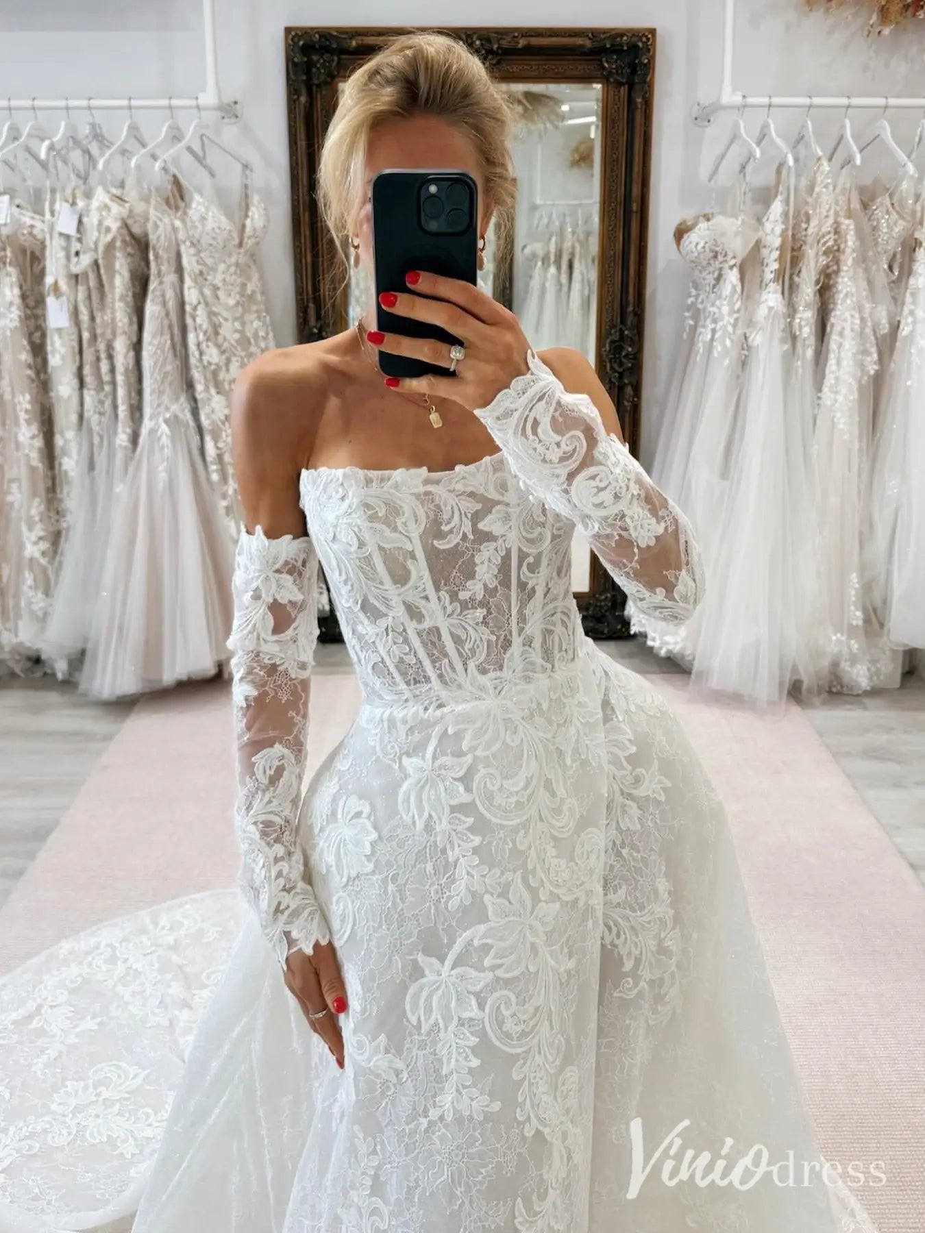 Romantic Strapless Lace Wedding Dress with Removable Sleeves and Chapel Train – LC105-wedding dresses 2025 -Viniodress-Ivory-Custom Size-