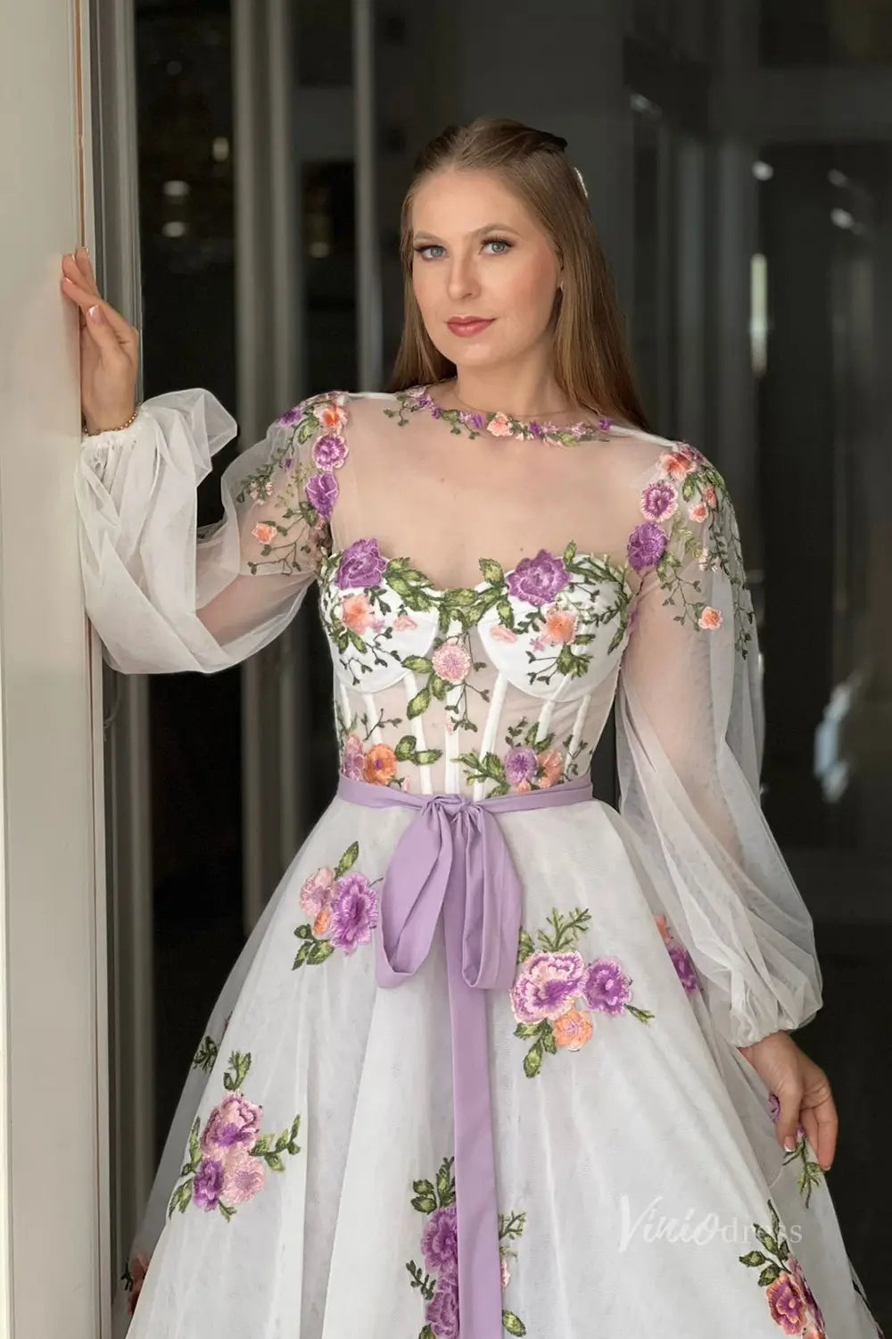 Romantic White Floral Embroidered Midi Wedding Dress with Illusion Neckline & Sheer Bishop Sleeves – FW244-wedding dresses 2025 -Viniodress-White-Custom Size-