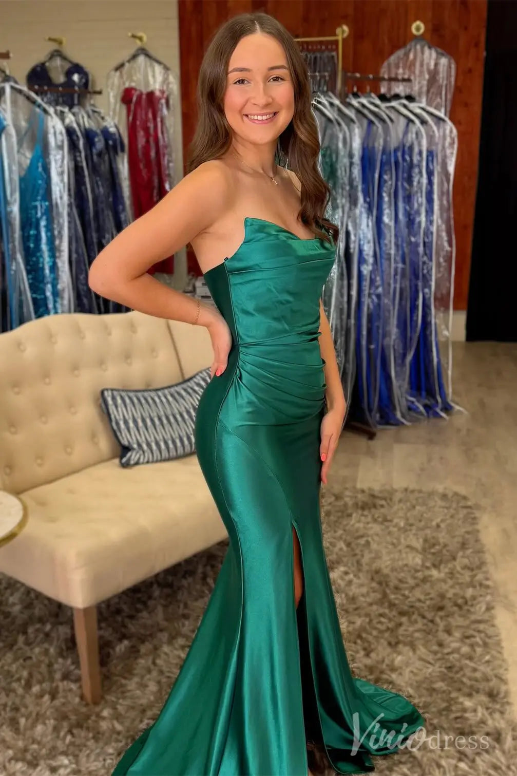 Royal Blue Satin Prom Dress with Sweetheart Neckline, Ruched Bodice and High Slit – SS036-prom dresses 2025 -Viniodress-Green-Custom Size-
