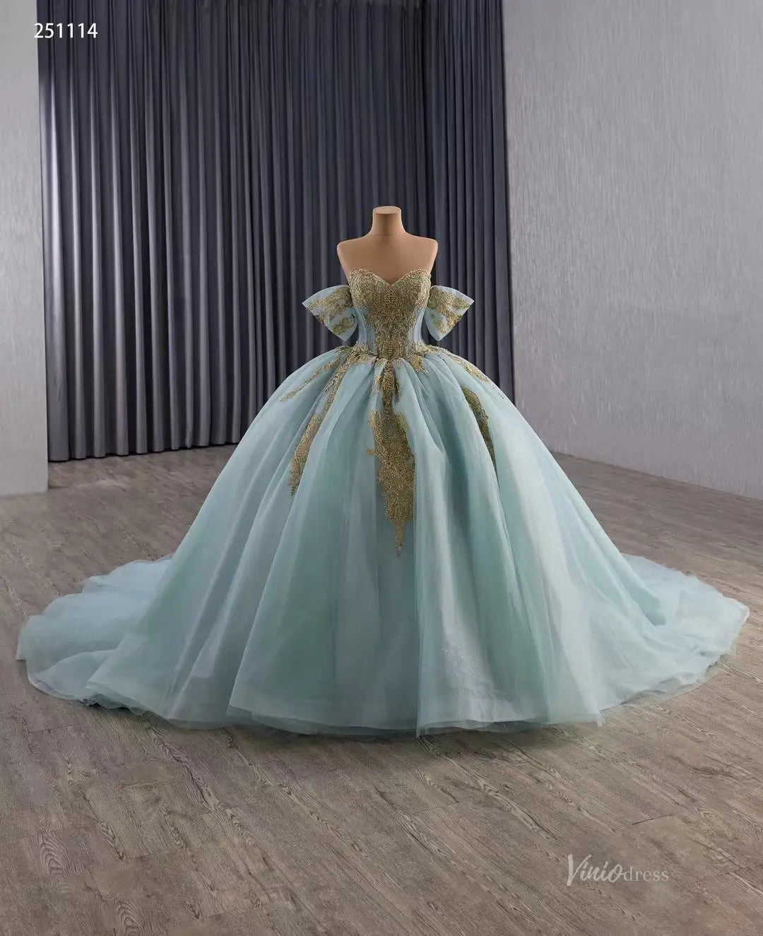 Sage Blue Quinceañera Dress | Sweetheart Ball Gown with Gold Appliques, Removable Sleeves & Big Bowtie 251114-Quinceanera Dresses 2025 -Viniodress-Sage Blue-Custom Size-
