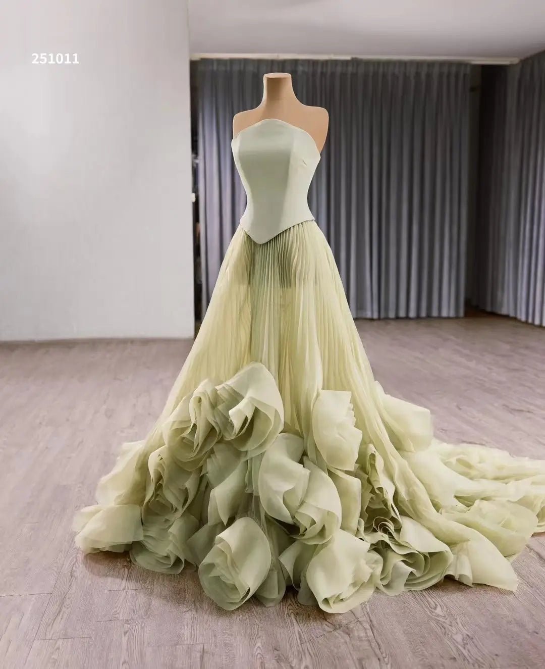 Sage Green Rosette Gala Dress Strapless Unique Formal Gown 251011-wedding dresses 2025 -Viniodress-Sage-Custom Size-