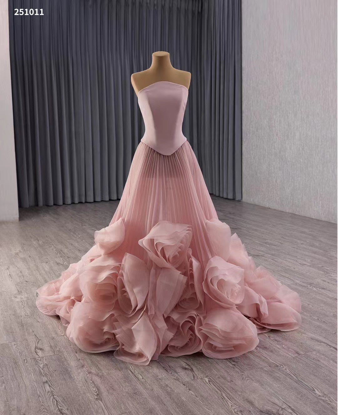 Sage Green Rosette Gala Dress Strapless Unique Formal Gown 251011-wedding dresses 2025 -Viniodress-Sage-Custom Size-