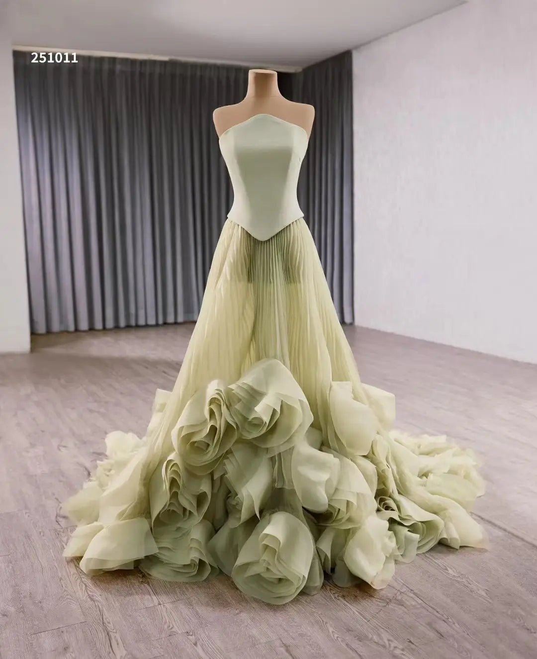 Sage Green Rosette Gala Dress Strapless Unique Formal Gown 251011-wedding dresses 2025 -Viniodress-Sage-Custom Size-