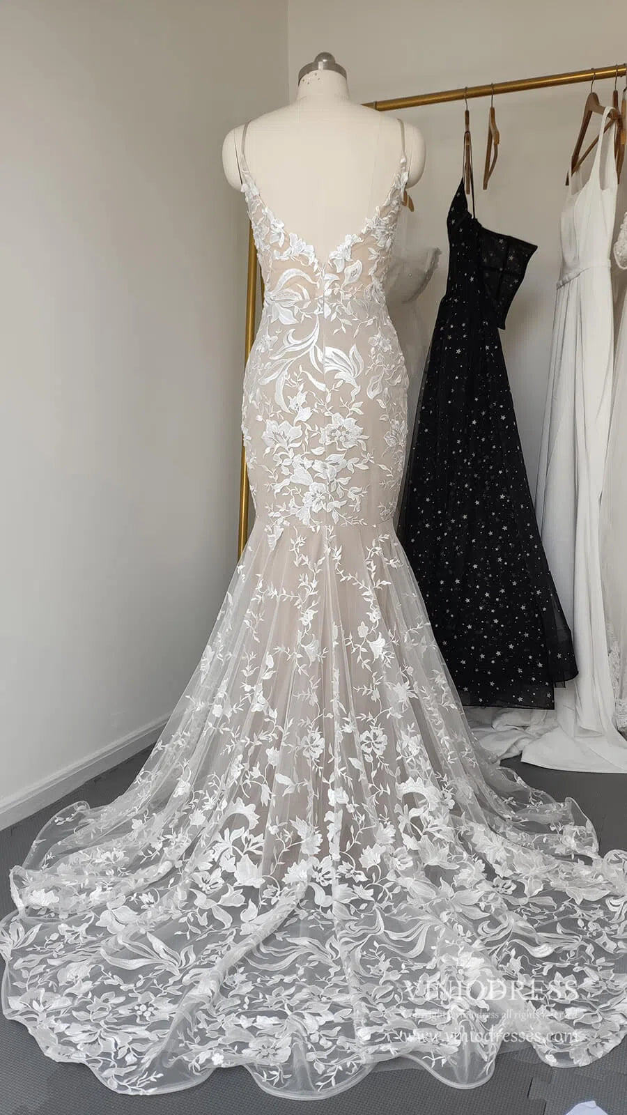 Sexy Mermaid Lace Wedding Dresses Deep V Neck Boho Wedding Dress VW1455-wedding dresses 2025 -Viniodress-Nude-Custom Size-