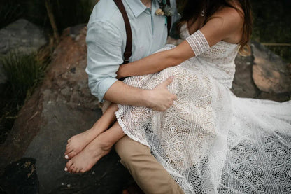 Sheath Lace Boho Wedding Dresses with Removable Sleeves VW1092-wedding dresses 2025 -Viniodress-Zipper-As Picture-Custom Size