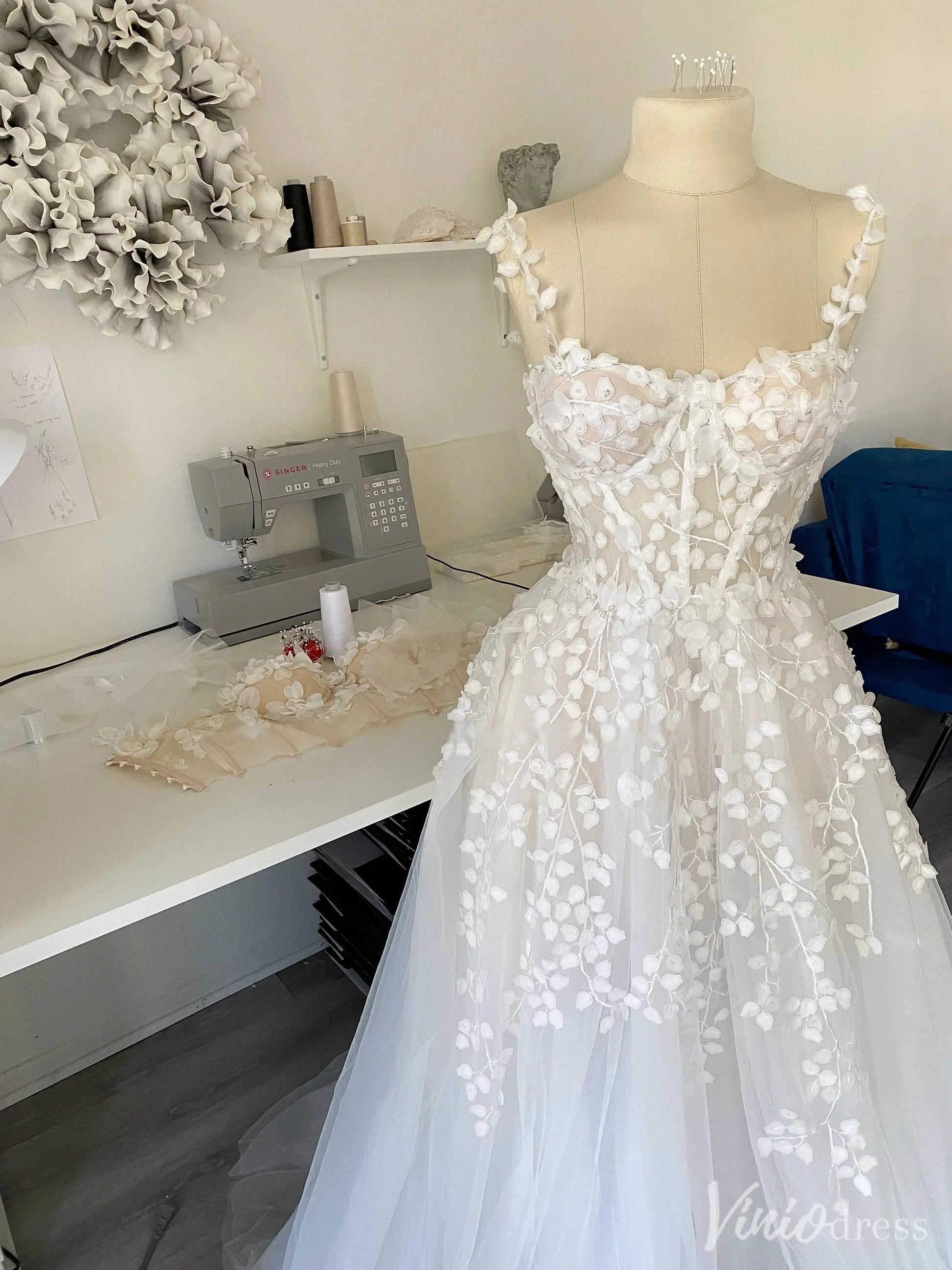 Sheer Tulle Wedding Dress with 3D Leaf Appliqué and Corset Lace-Up Back – VW2520-wedding dresses 2025 -Viniodress-Ivory-Custom Size-