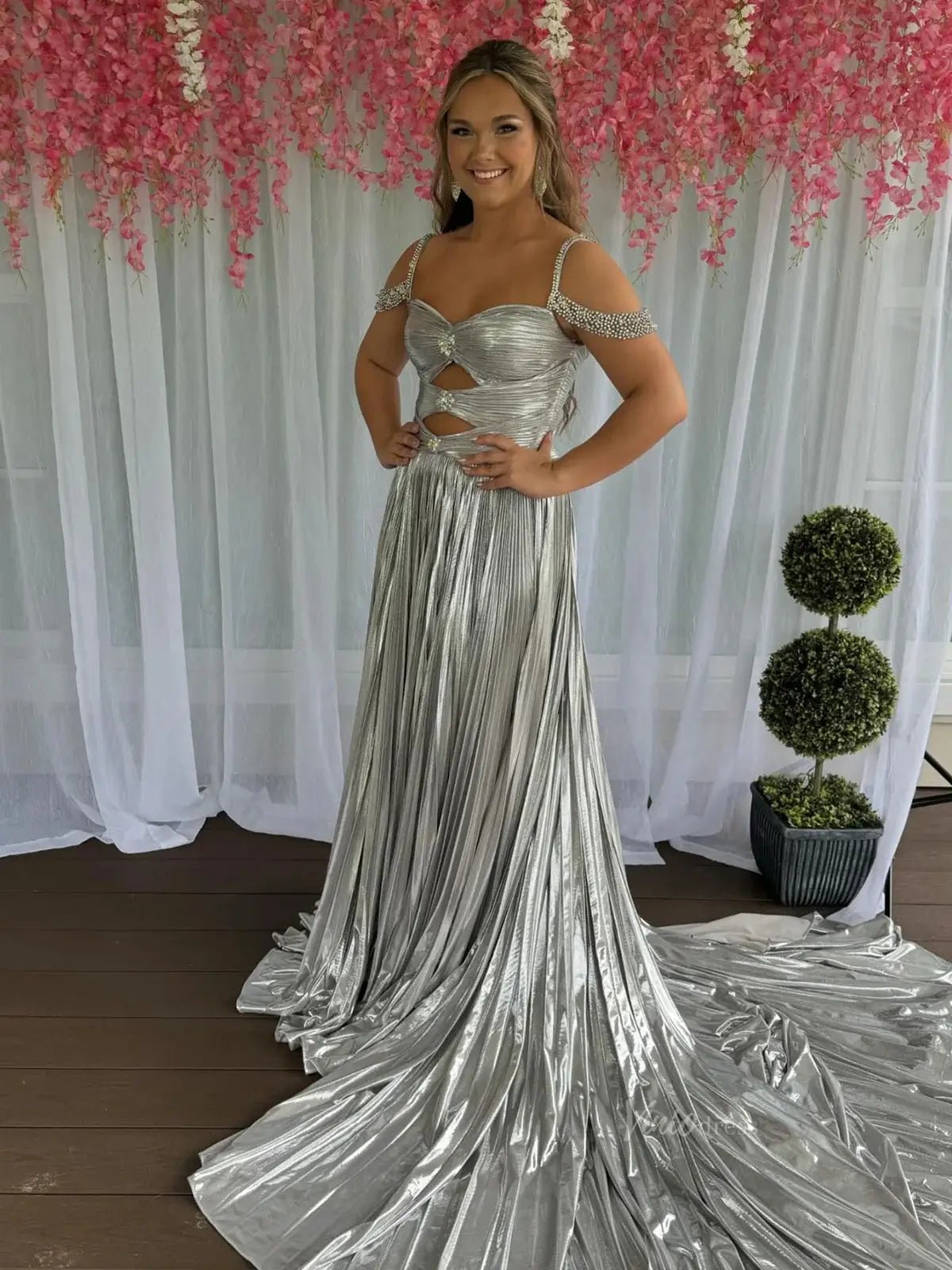 Shimmering Satin Prom Dresses 2025 Beaded Shoulder Ruched Formal Gown with Slit - FD5134-prom dresses 2025 -Viniodress-Silver-Custom Size-
