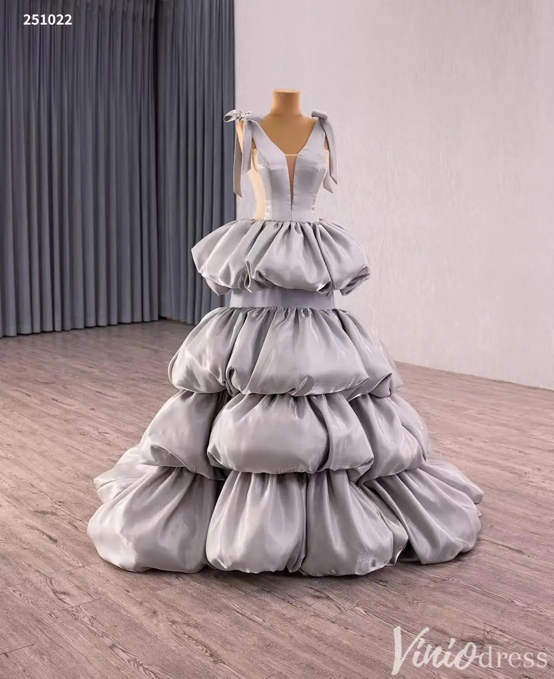 Silver Tiered Puff Ball Gown with Shoulder Bows and Deep V Neck – Style 251022-Quinceanera Dresses 2025 -Viniodress-Silver-Custom Size-