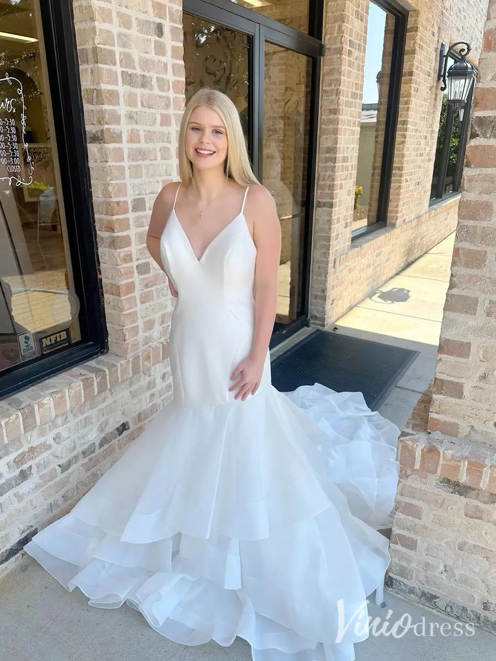 Simple Mermaid Wedding Dress with Spaghetti Straps, V-Neckline, Crepe Bodice, Layered Organza Ruffle Skirt – MN111-wedding dresses 2025 -Viniodress-Ivory-Custom Size-