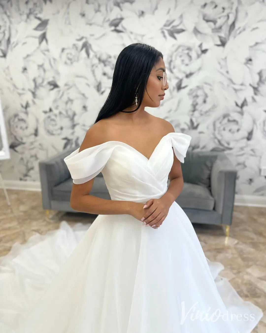Simple Off Shoulder Organza Wedding Dress Plus Size with Chapel Train, Ruched Bodice – MS108-wedding dresses 2025 -Viniodress-Ivory-Custom Size-
