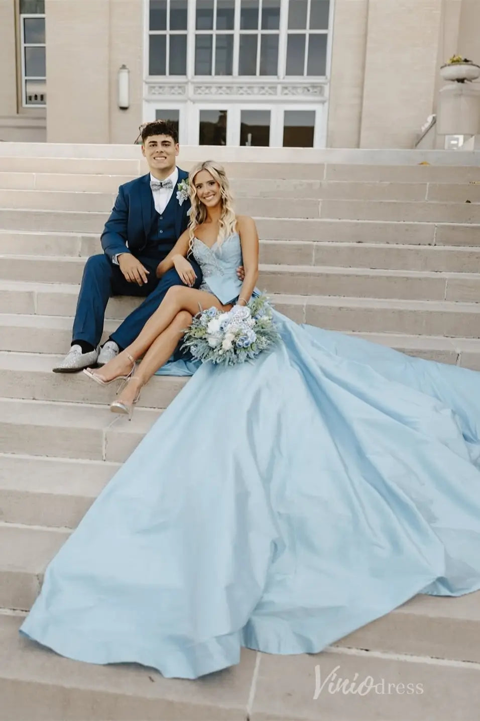 Sky Blue Beaded Prom Dress with Sweetheart Neckline, High Slit & Overskirt Bow – SS105-prom dresses 2025 -Viniodress-Light Blue-Custom Size-