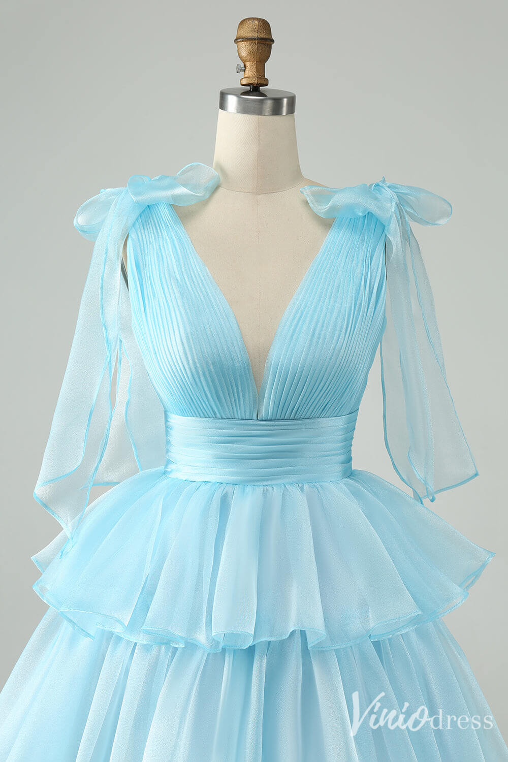 Sky Blue Pleated Tiered Homecoming Dresses A Line V Neck Back to School Dress S24011-prom dresses-Viniodress-Viniodress