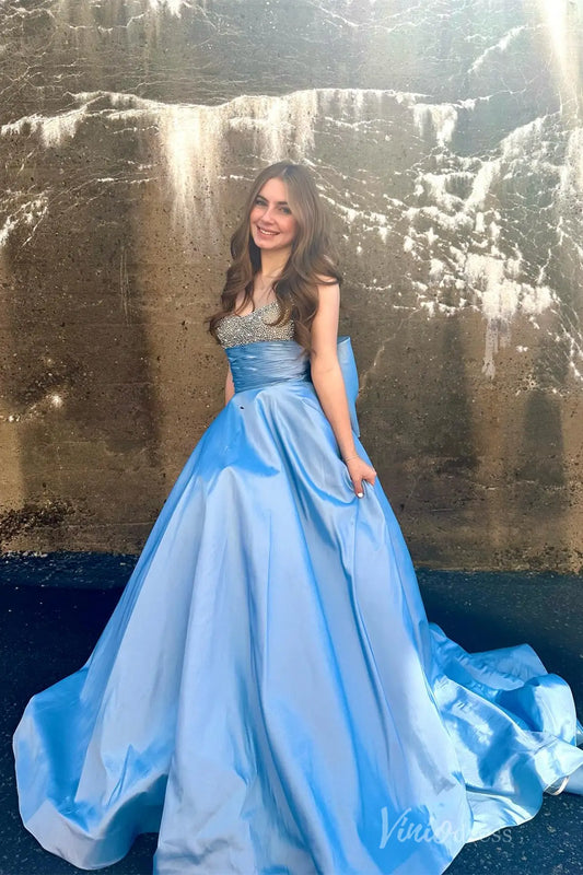Sky Blue Satin Ball Gown Prom Dress with Rhinestone Bodice, Back Bow, and Ruched Waist – AS005-prom dresses 2025 -Viniodress-Light Blue-Custom Size-