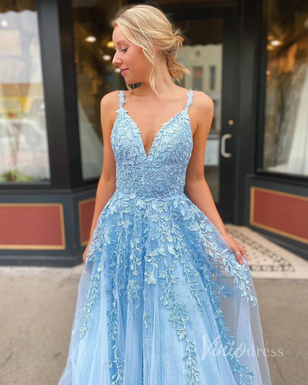 Spaghetti Strap V-neck Lace Applique Prom Dresses A-line Formal Dress FD1348-prom dresses-Viniodress-Viniodress