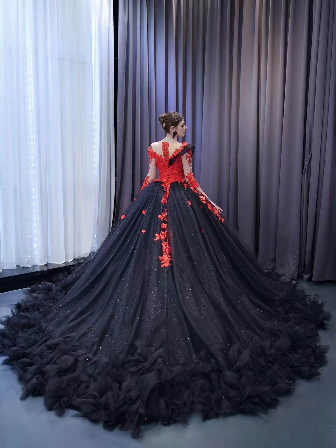 Sparkly Black Ruffle Ball Gown Wedding Dresses Red Lace Appliqued Quince Dress 231103 - ViniodressQuinceanera DressesBlackCustom Size - Formal Dresses - Ball Gowns