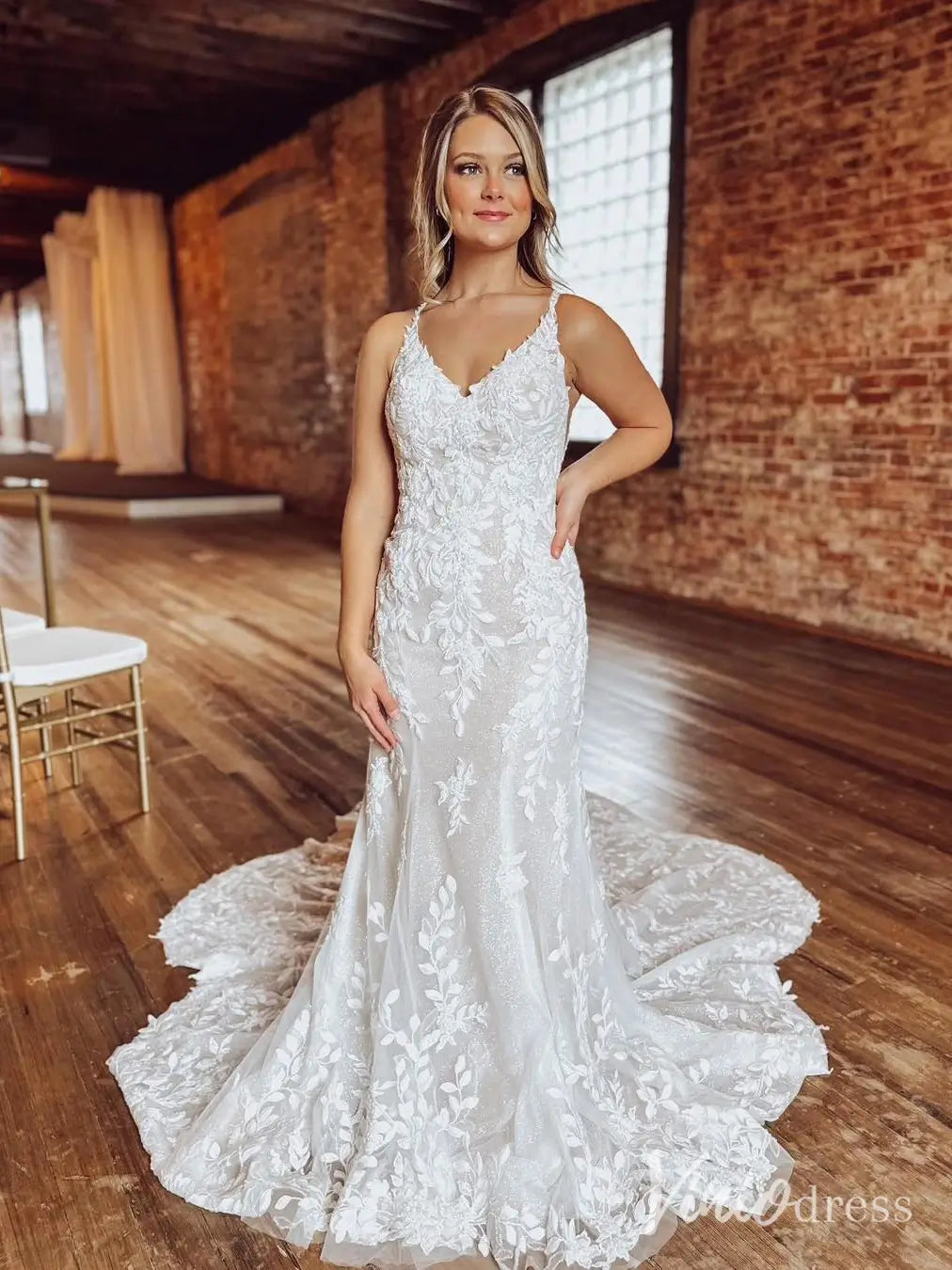 Sparkly Lace Mermaid Wedding Dress with Spaghetti Straps and Chapel Train – ML140-wedding dresses 2025 -Viniodress-Ivory-Custom Size-