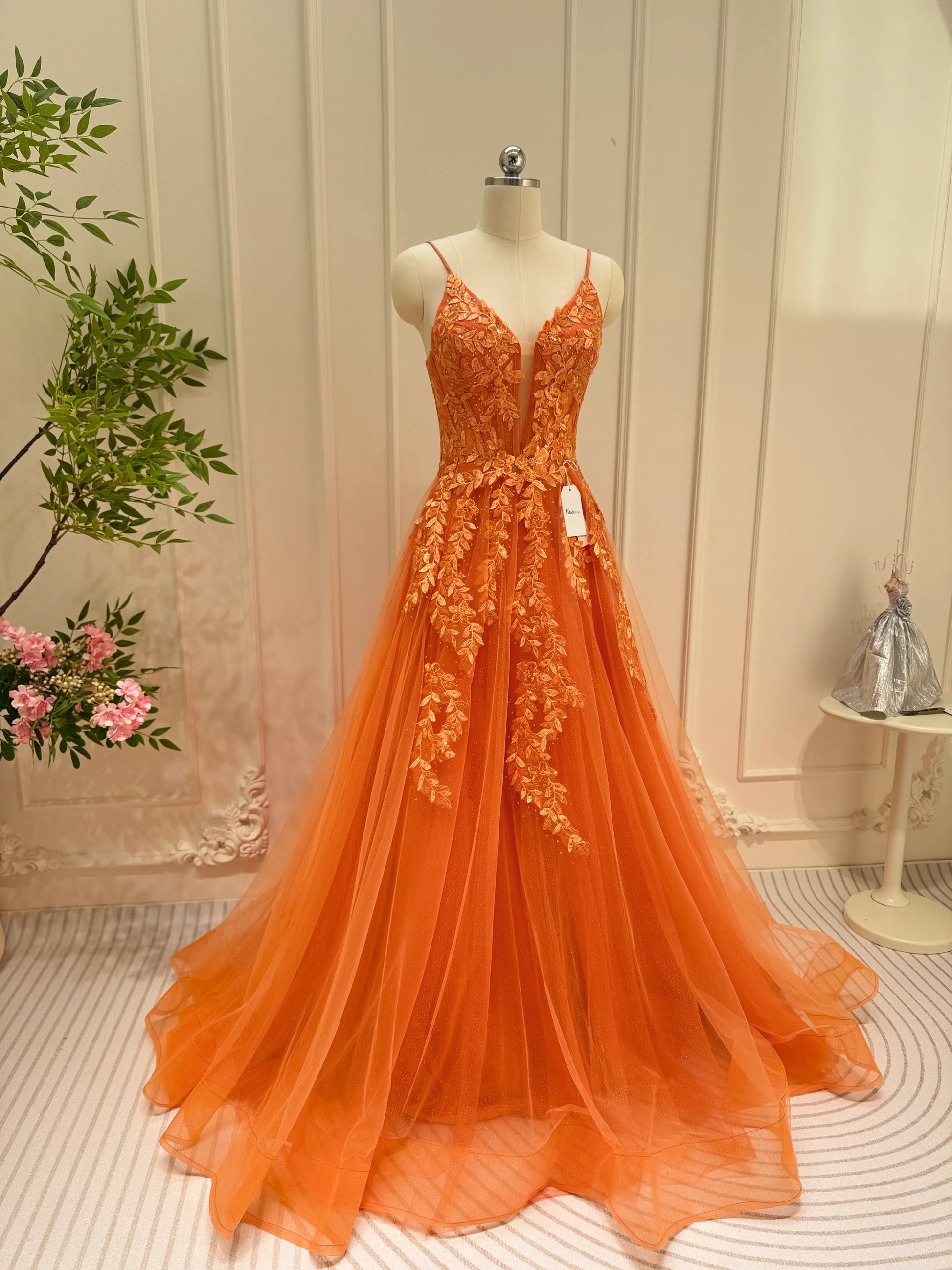 Sparkly Orange Tulle Prom Dresses Spaghetti Strap V-neck Lace Applique Viniodress Sparkly Orange Tulle Prom Dresses Spaghetti Strap V-neck Lace Applique Viniodress