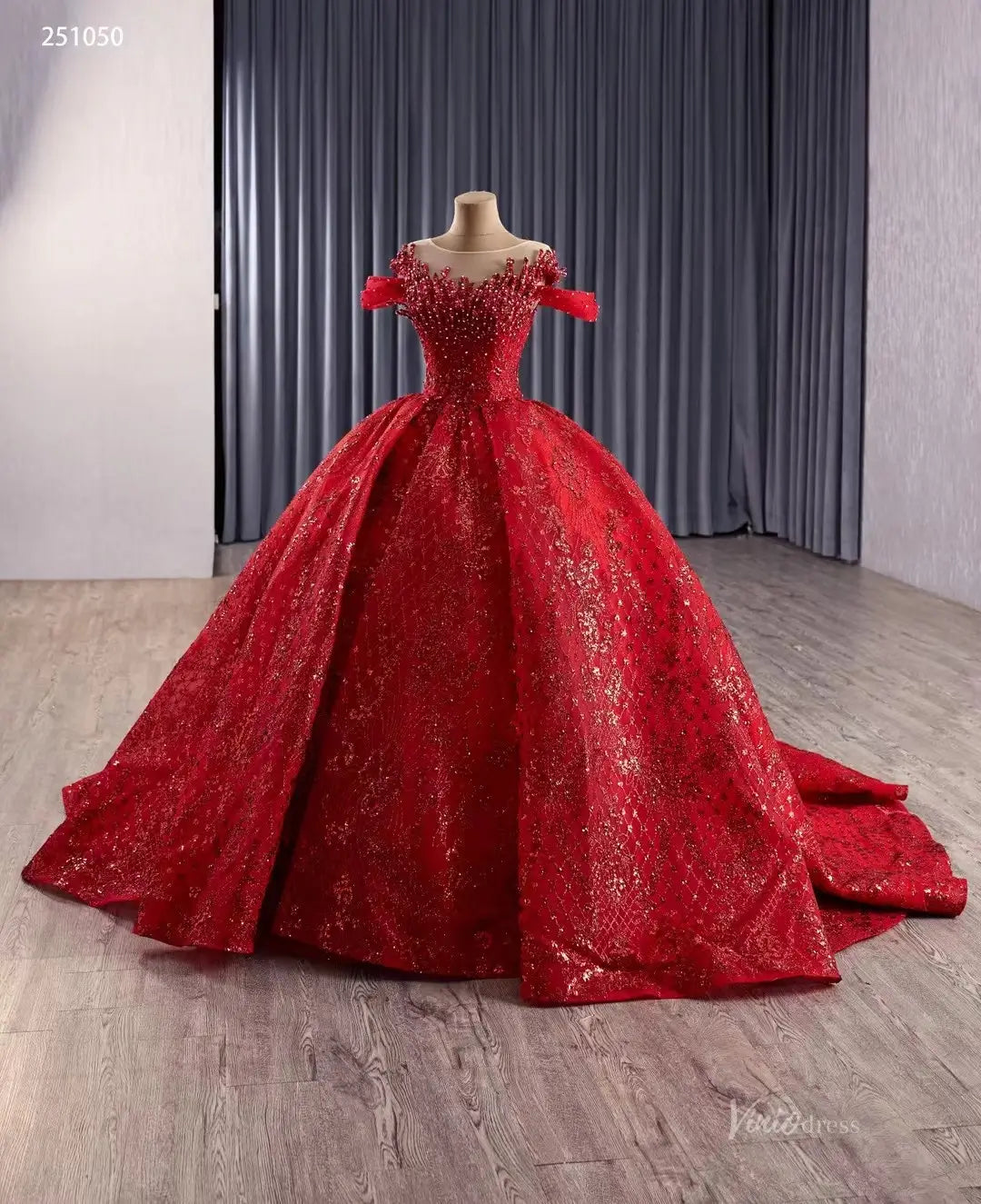 Sparkly Red Quinceañera Dress | Beaded Illusion Neck Debut Gown with Cold Shoulders & 80cm Train 251050-Quinceanera Dresses 2025 -Viniodress-Red-Custom Size-