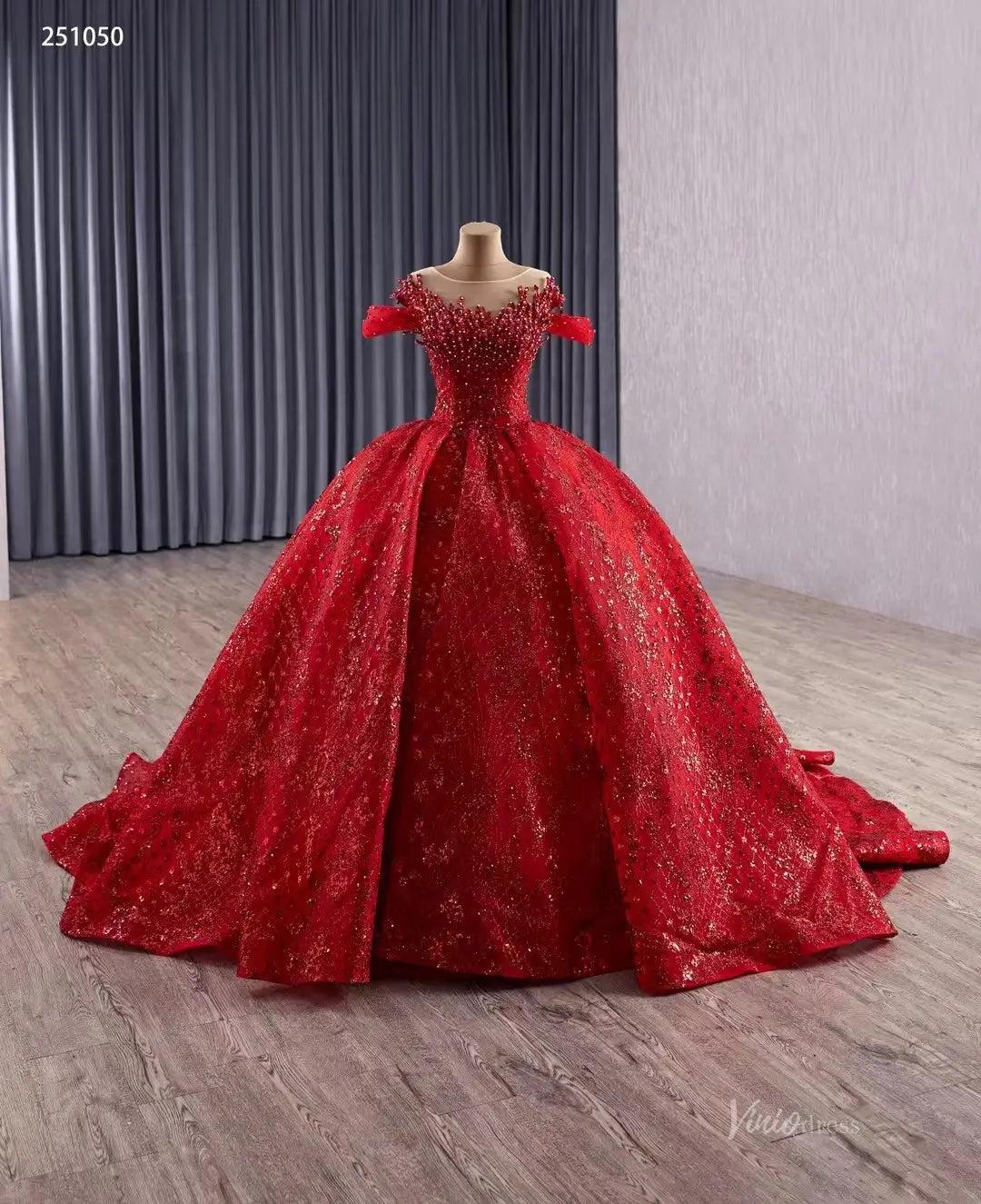Sparkly Red Quinceañera Dress | Beaded Illusion Neck Debut Gown with Cold Shoulders & 80cm Train 251050-Quinceanera Dresses 2025 -Viniodress-Red-Custom Size-