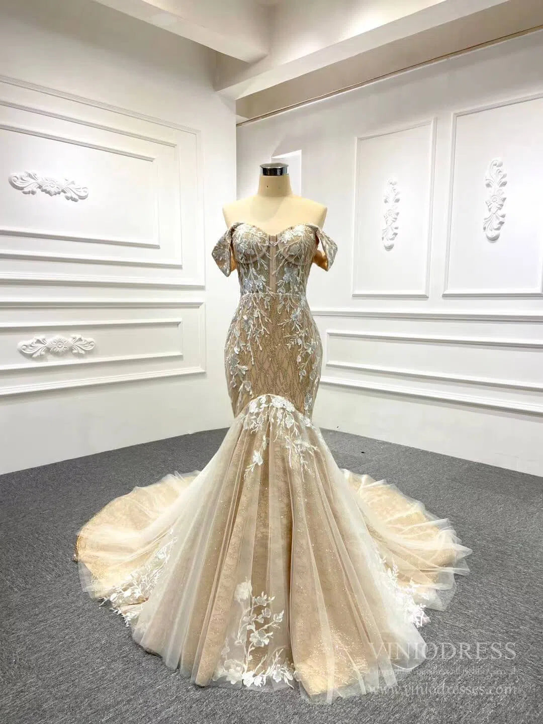 Strapless Champagne Mermaid Wedding Dresses with Long Train VW1004-wedding dresses-Viniodress-Viniodress