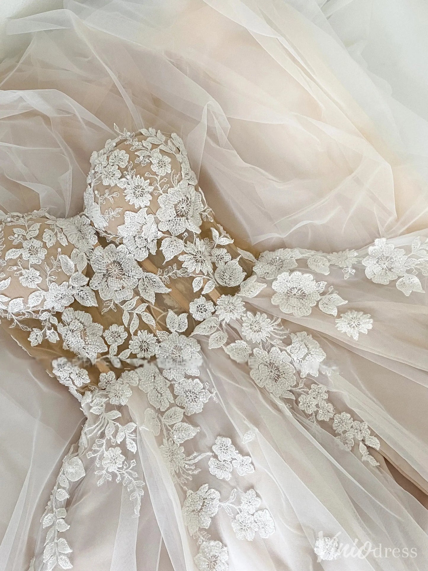 Strapless Illusion Corset Wedding Dress with 3D Floral Lace and Slit Skirt – VW2518-wedding dresses 2025 -Viniodress-Nude-Custom Size-