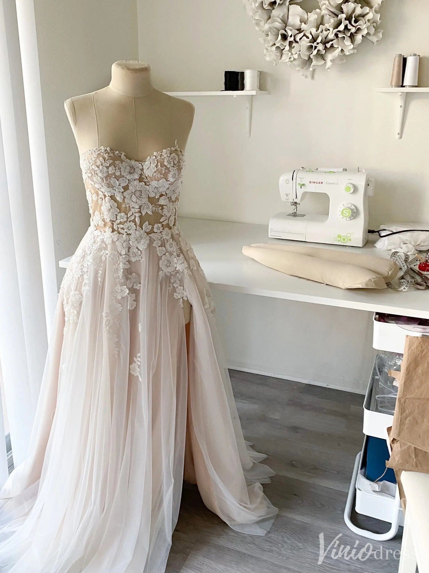 Strapless Illusion Corset Wedding Dress with 3D Floral Lace and Slit Skirt – VW2518-wedding dresses 2025 -Viniodress-Nude-Custom Size-