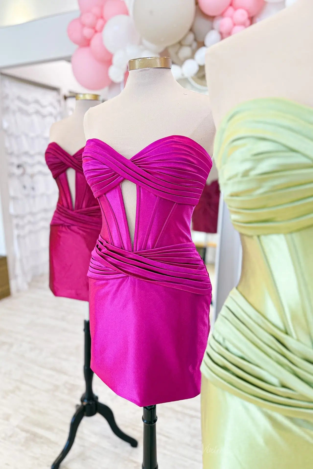 Strapless Ruched Satin Homecoming Dress with Twist Bodice, Deep V Cutout & Wrapped Waist – HB004-prom dresses 2026-Viniodress-Sage-Custom Size-