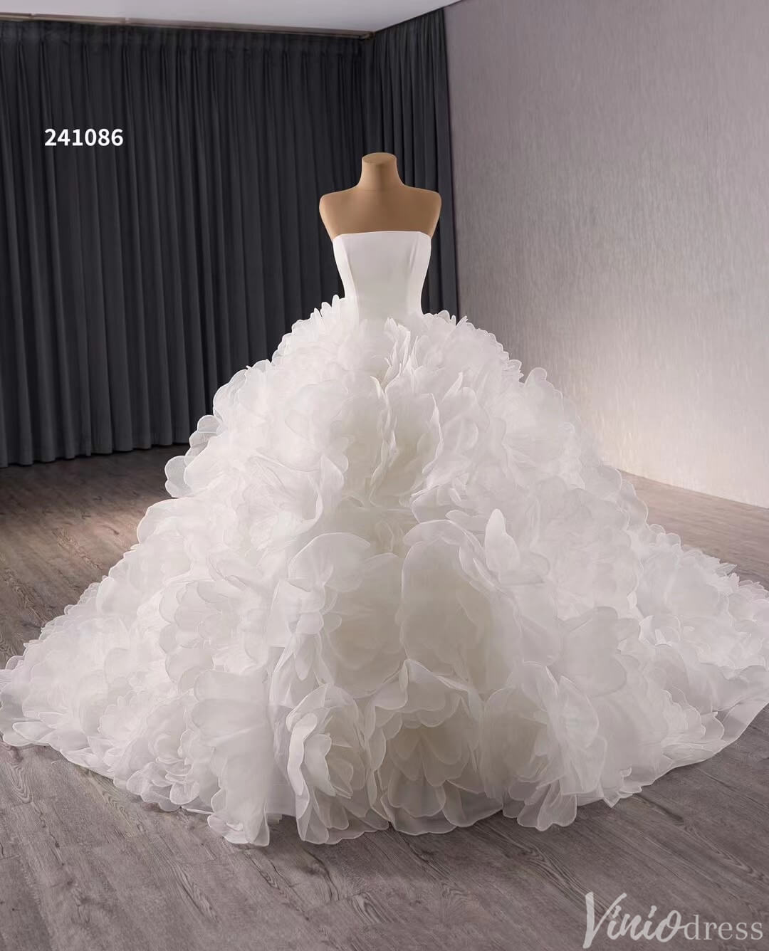 Strapless Ruffle Rosette Flower Balll Gown Wedding Dresses with Veil 241086-wedding dresses 2025 -Viniodress-Ivory-Custom Size-No Veil